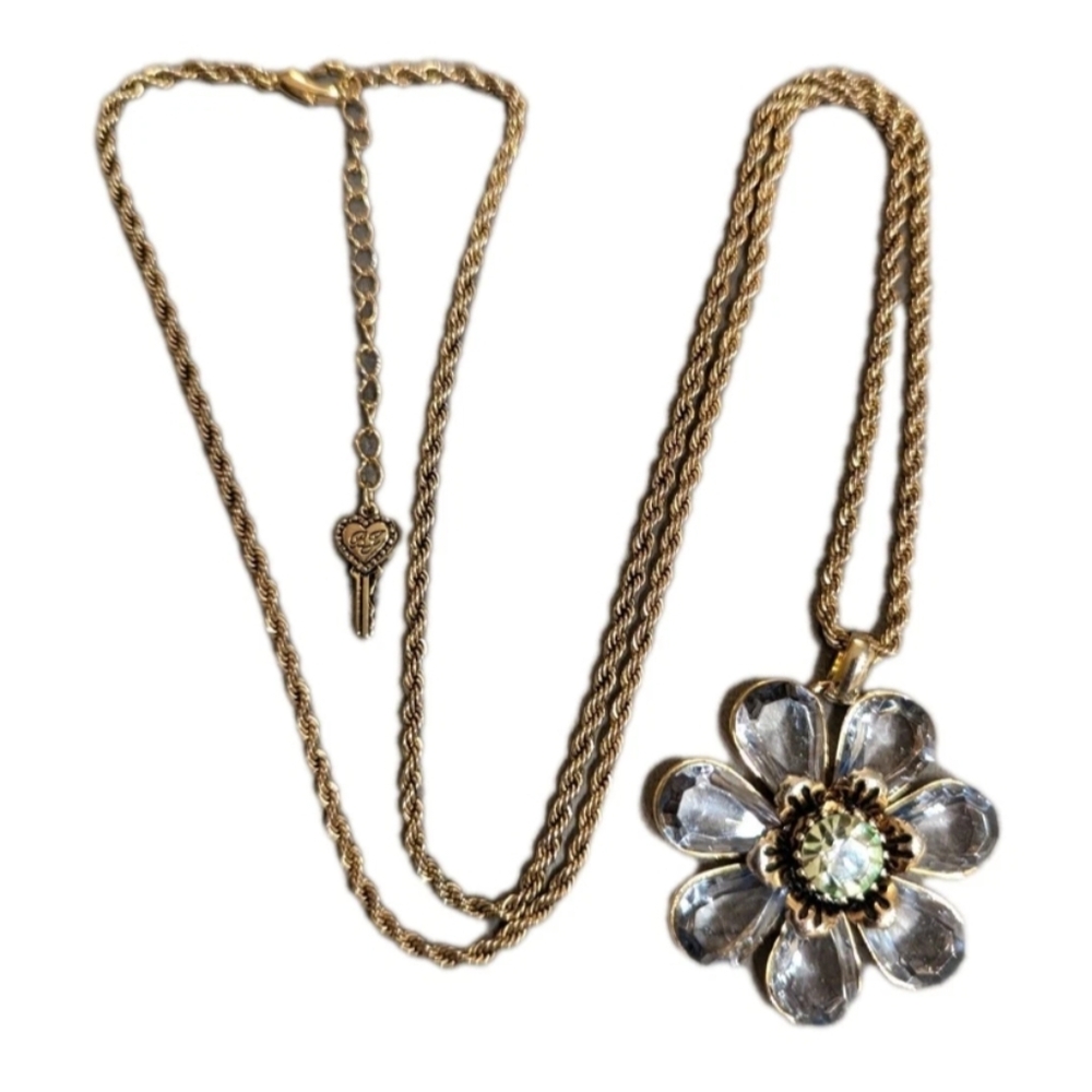 Betsey Johnson Blue Daisy Crystal Statement Necklace Vintage Costume Jewelry 💕